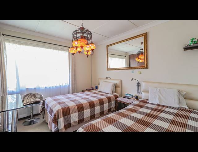 3 BEDROOM HOUSE FOR SALE IN MONTGOMERY PARK